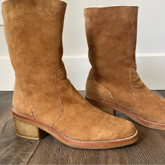 NWOT Coach Patsy Boot Fleece/Shearling Camel Suede Boots.  Size 10 - Picture 6 of 12